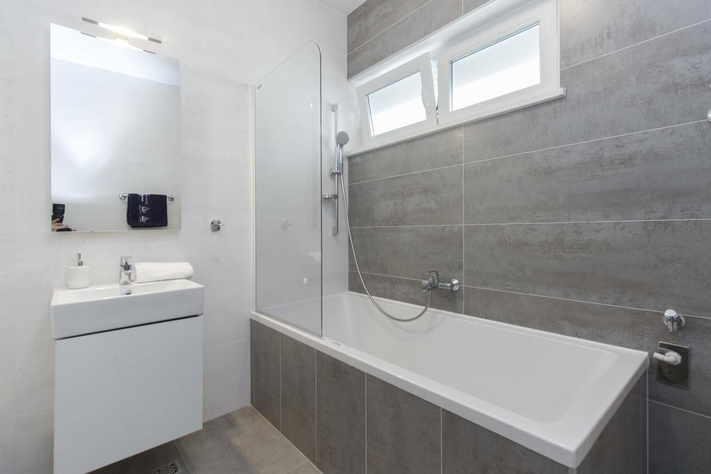 Apartment Royal فوديس المظهر الخارجي الصورة