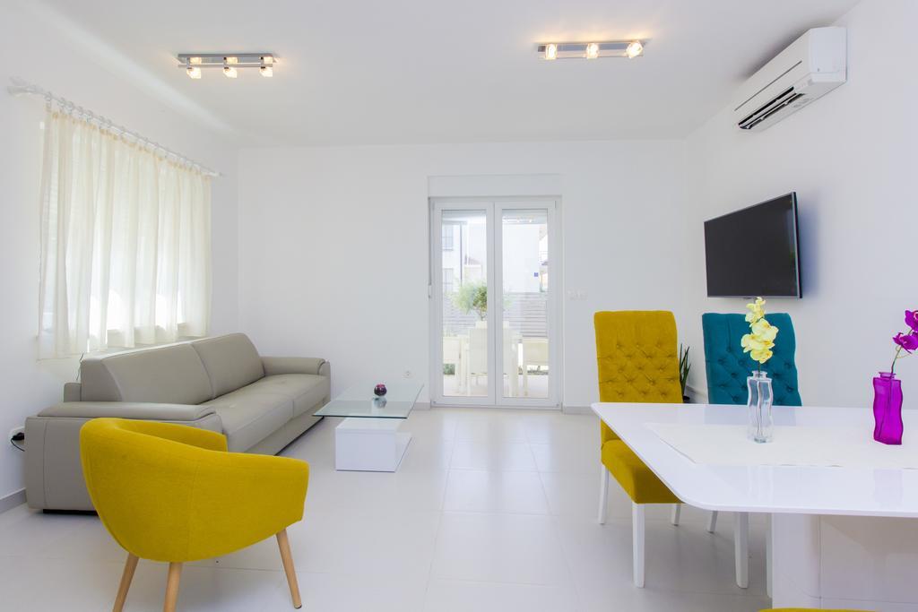 Apartment Royal فوديس المظهر الخارجي الصورة